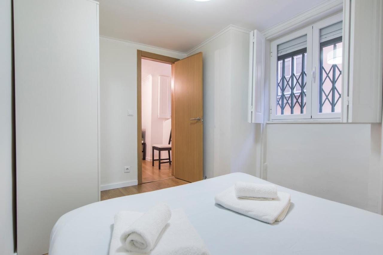 Alfama Typical Beco Dos Ramos Appartement Lissabon Buitenkant foto