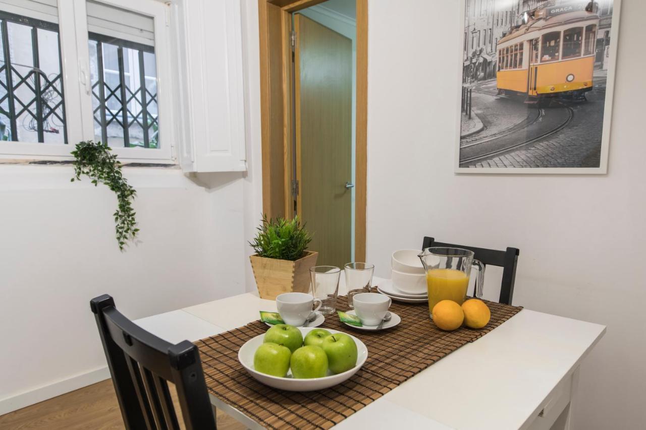 Alfama Typical Beco Dos Ramos Appartement Lissabon Buitenkant foto